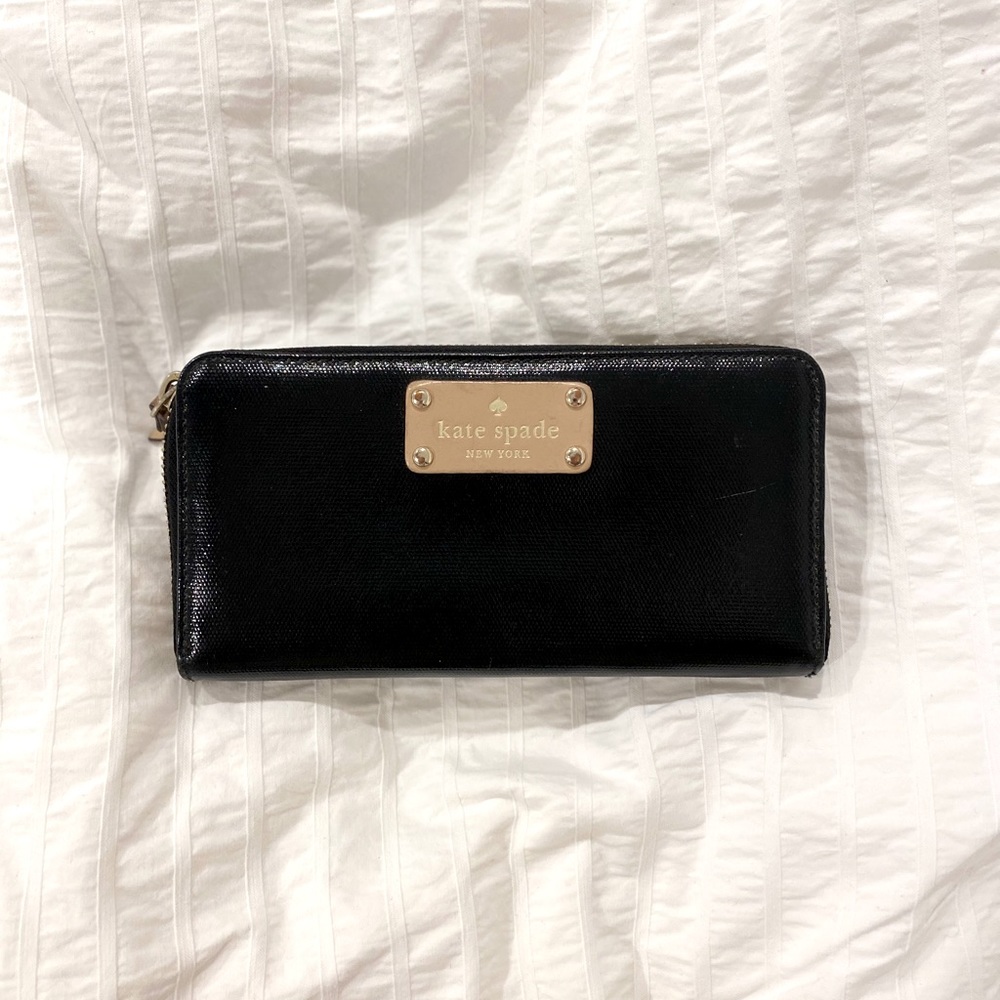 Black Kate spade wallet